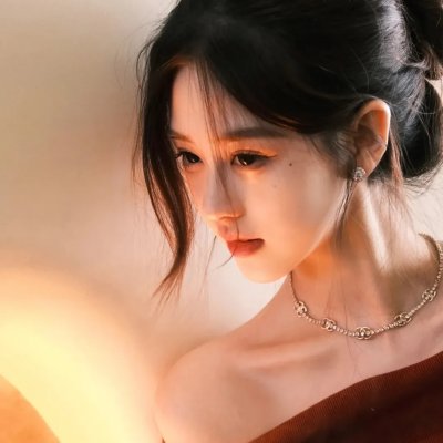 遇刺为生的女人